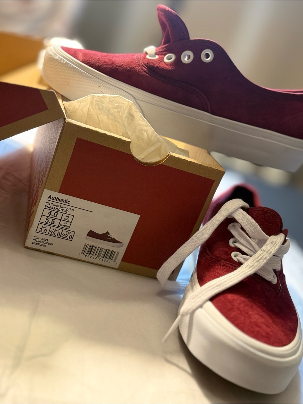 Vans Authentic Pig Suede Tawny Port Maroon Sneakers NIB Womens 5.5 / Mens 4